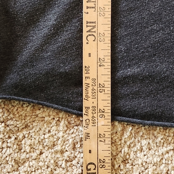 Wildfox “Keep It Simple Sister” Rolled Hem V-Neck Tee  Size Large – Made in LA - Picture 6 of 10